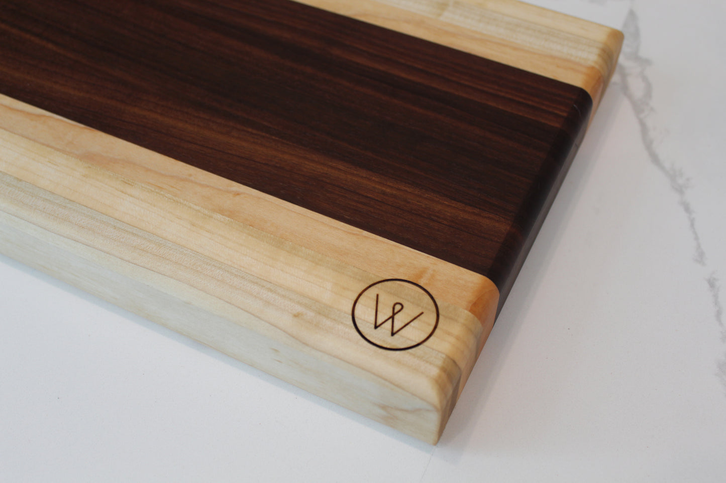 WELLB® Grande Wood Cutting Board, Edge grain, walnut, maple, cherry