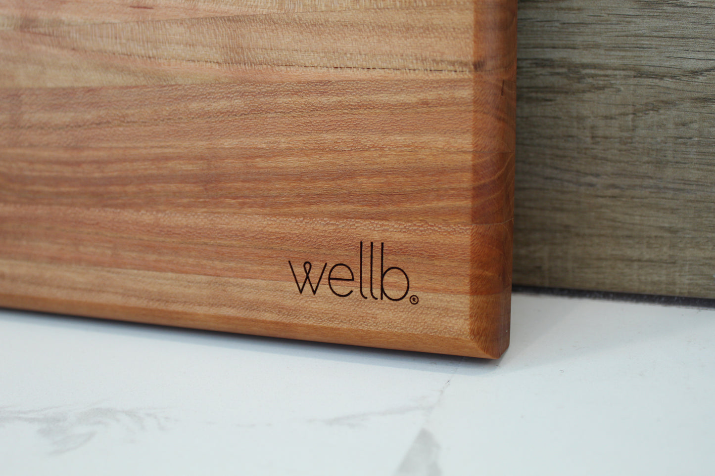WELLB® Grande Wood Cutting Board, Edge grain, walnut, maple, cherry