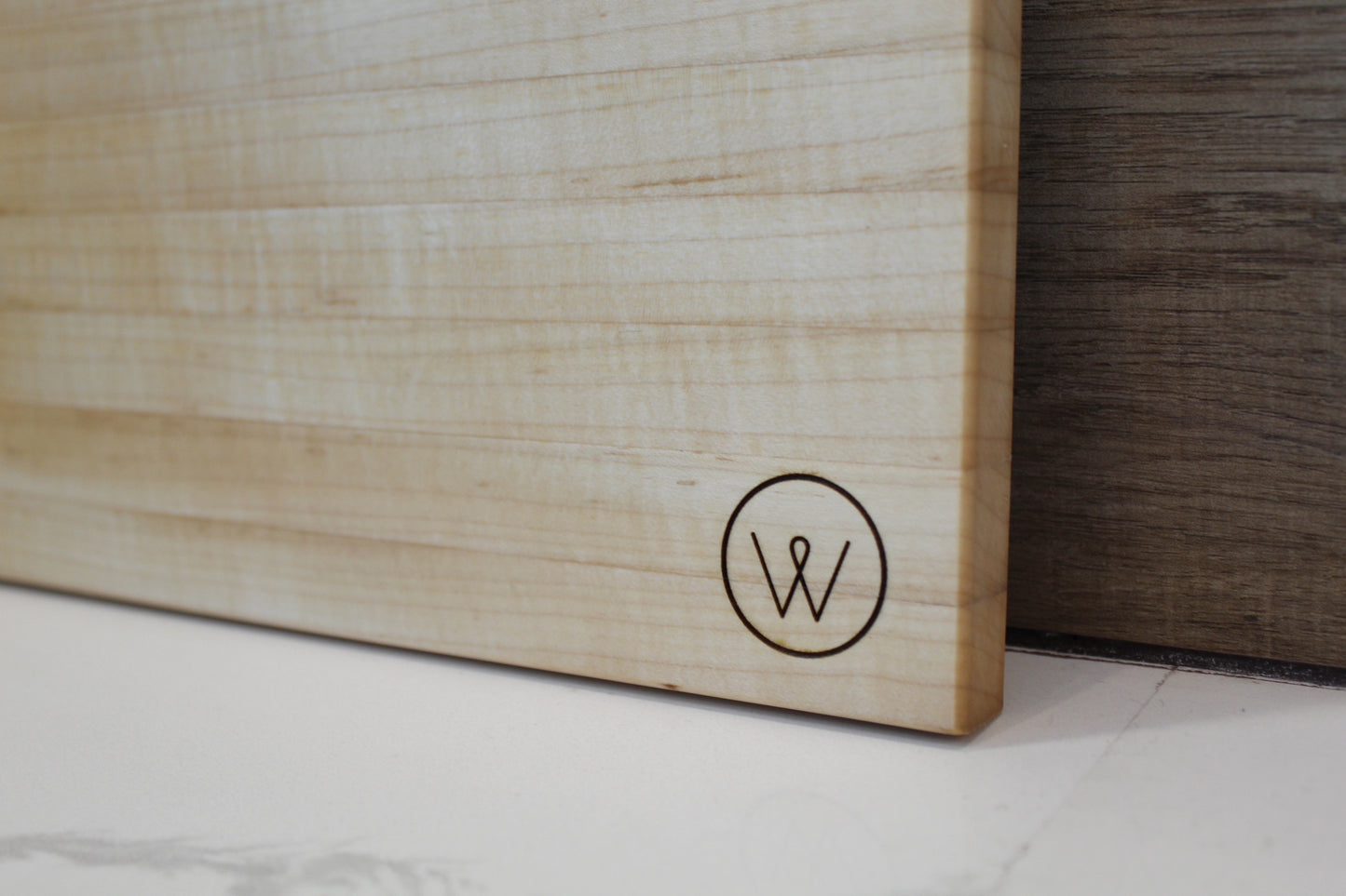 WELLB® Pequeño Wood Cutting Board, Edge grain, walnut, maple, red oak, cherry