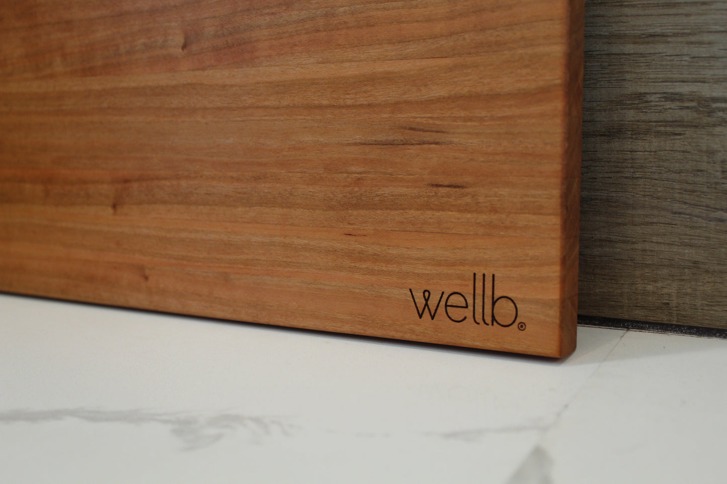 WELLB® Pequeño Wood Cutting Board, Edge grain, walnut, maple, red oak, cherry