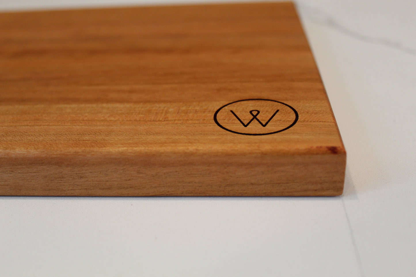 WELLB® Pequeño Wood Cutting Board, Edge grain, walnut, maple, red oak, cherry