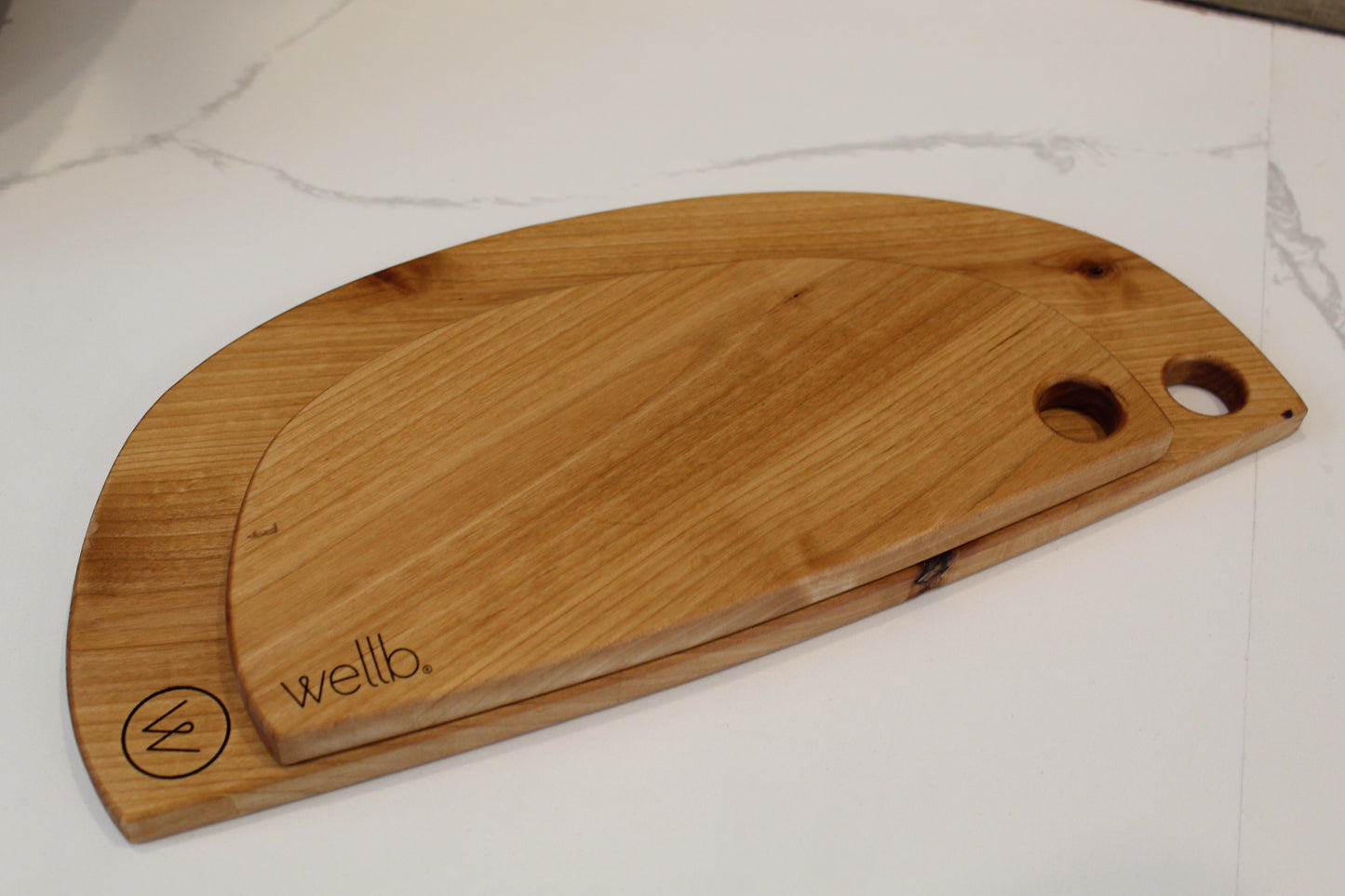 WELLB® Birdies Charcuterie Board (set of 2), serving board, walnut serving board, bird serving board